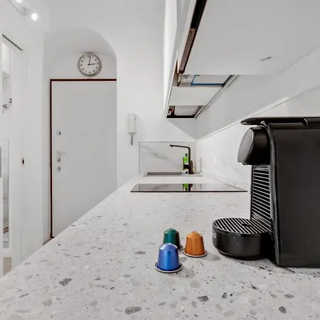 Apartment Wonderful Studio In Pta Romana 10 Mins From Duomo By Easylife *