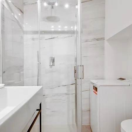 Wonderful Studio In Pta Romana 10 Mins From Duomo By Easylife Apartment Milan